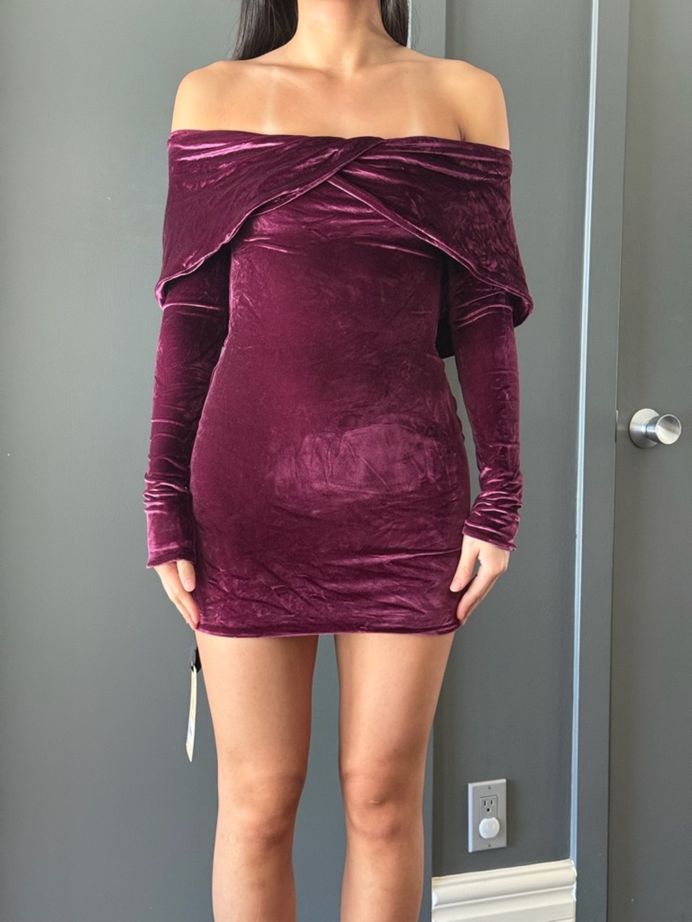 Off-Shoulder Velvet Mini Dress in Deep Plum